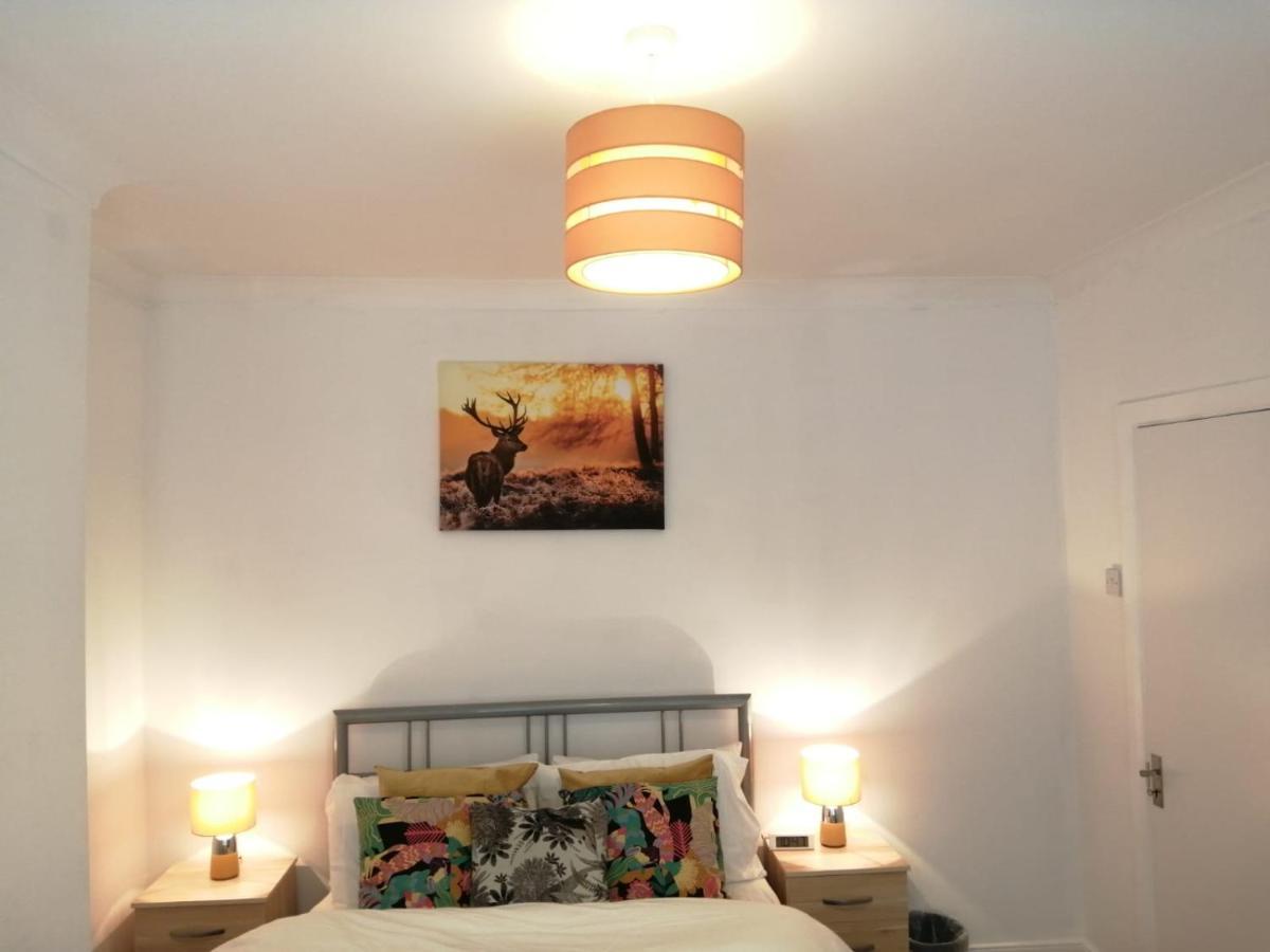 Central Stratford Cozy Double Room London Eksteriør bilde