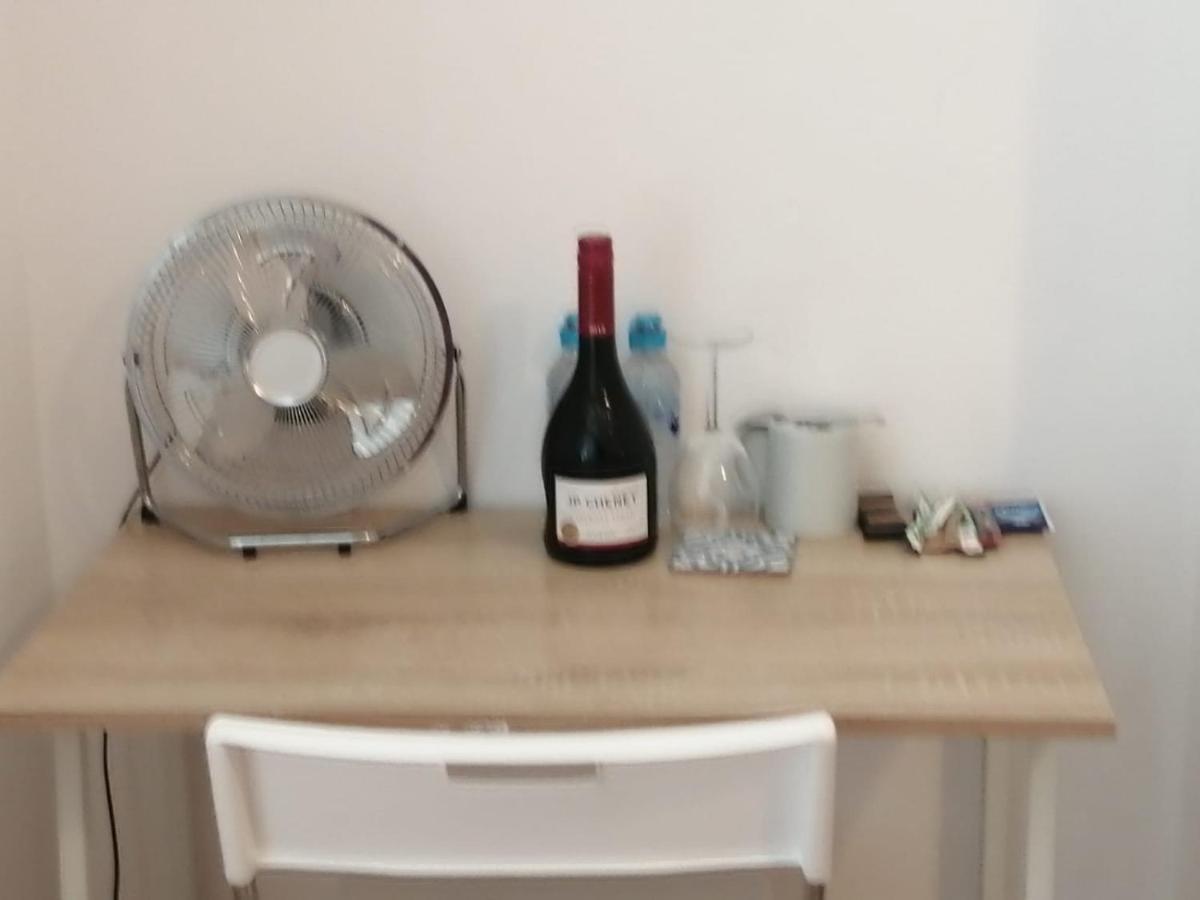 Central Stratford Cozy Double Room London Eksteriør bilde