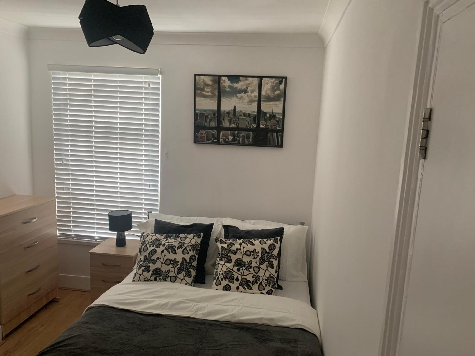 Central Stratford Cozy Double Room London Eksteriør bilde